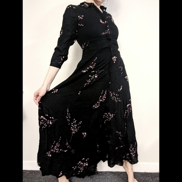 Black cherry blossom button down dress - Picture 2 of 4